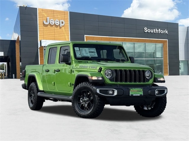 2025 Jeep Gladiator High Tide's photo