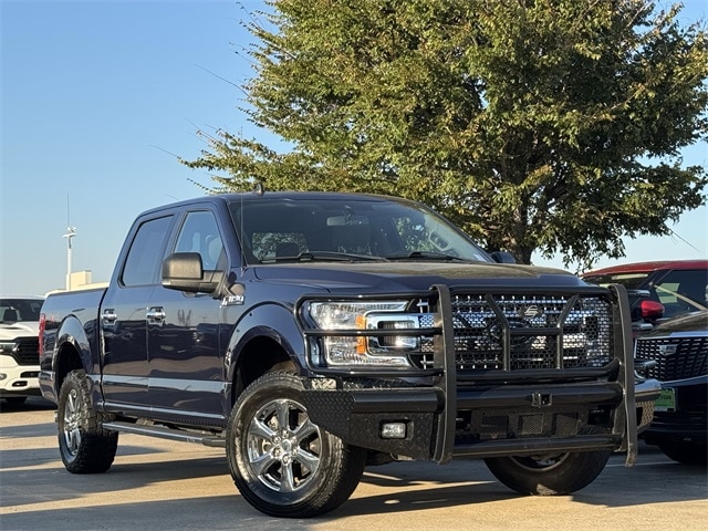 2020 Ford F-150 XLT's photo
