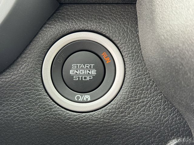 2025 RAM 3500 Chassis Tradesman - Photo 11