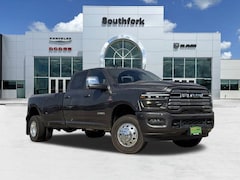 2026 Ram 3500 LARAMIE CREW CAB 4X4 8' BOX Pickup