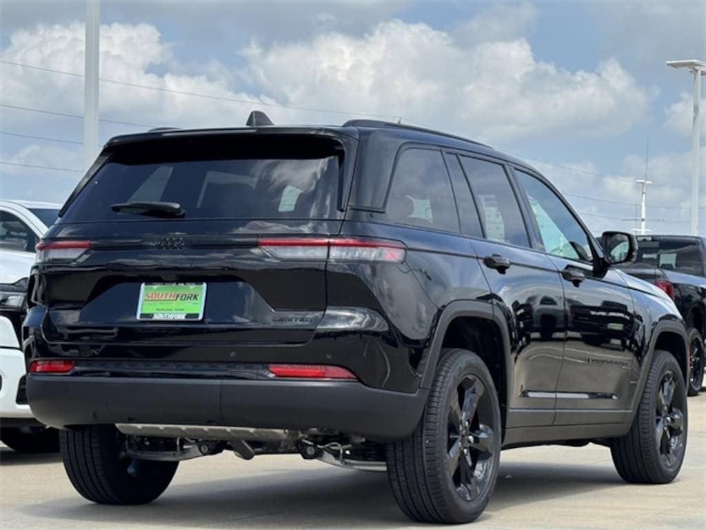 New 2025 Jeep Grand Cherokee LIMITED 4X2 Sport Utility