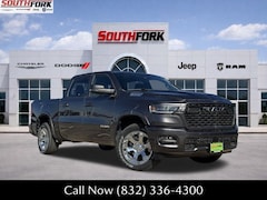 2026 Ram 1500 LONE STAR CREW CAB 4X4 5'7 BOX Pickup