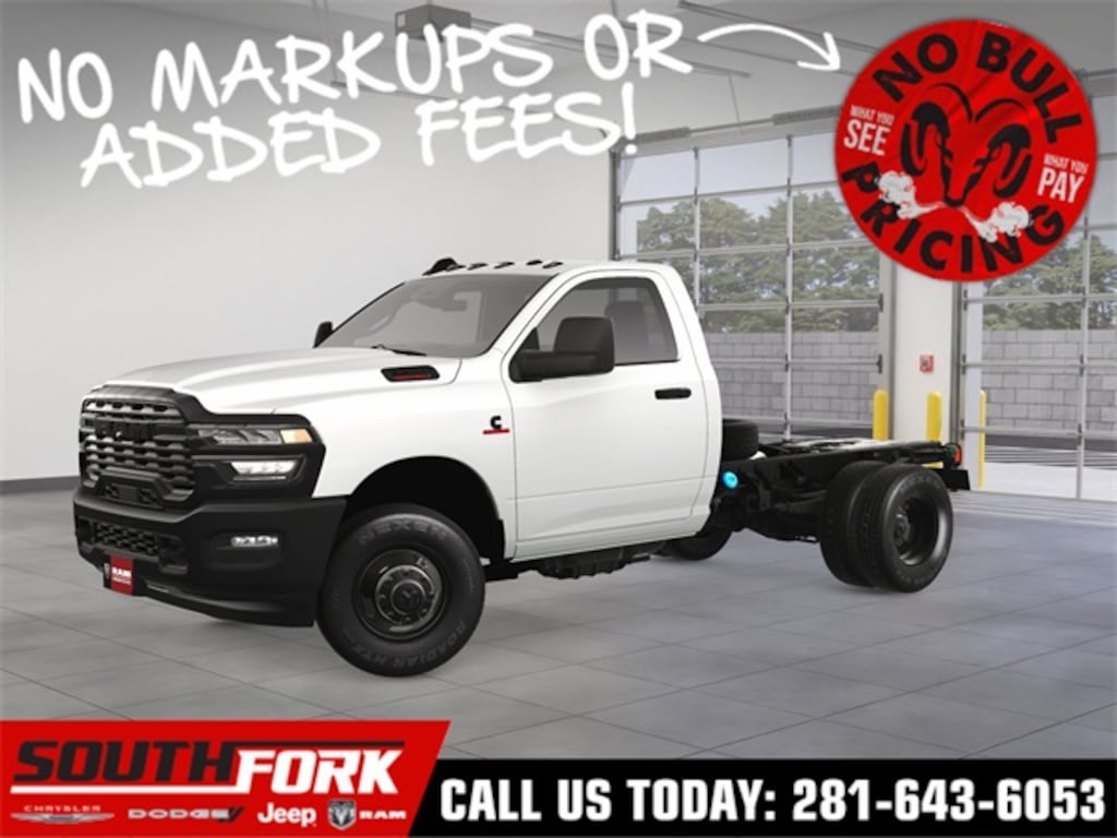 New 2025 Ram 3500 Chassis Cab 3500 TRADESMAN CHASSIS REGULAR CAB 4X2 60' CA Pickup