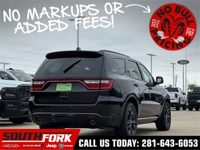 2025 Dodge Durango R/T Plus photo 3