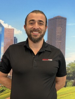 Staff member Steven Jackson from ID_d35bfc34c44f