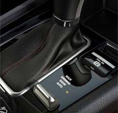 selec-terrain traction management system