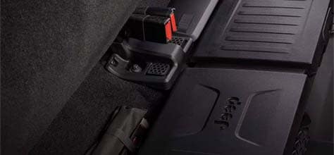 removeable rear-seat storage bin