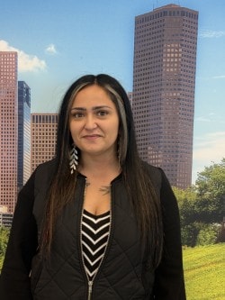 Staff member Shay Dickon from ID_290ae2bb2a86