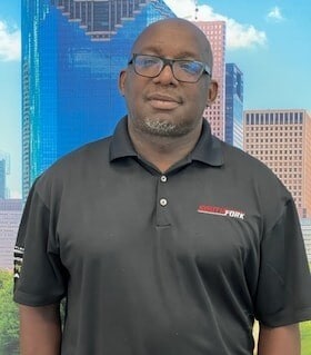 Staff member Eugene Dixon from ID_11ddce5a2d9e