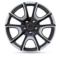 17-inch diamond cut with satin black pockets