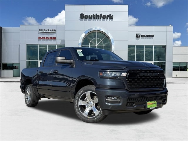 2026 RAM Ram 1500 Pickup Express's photo