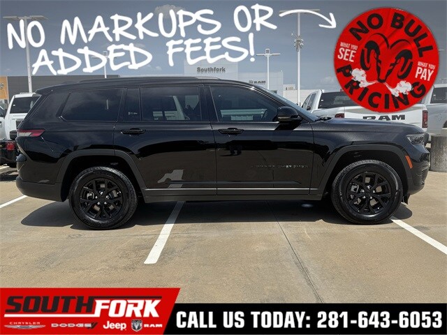 2025 Jeep Grand Cherokee Altitude photo 2