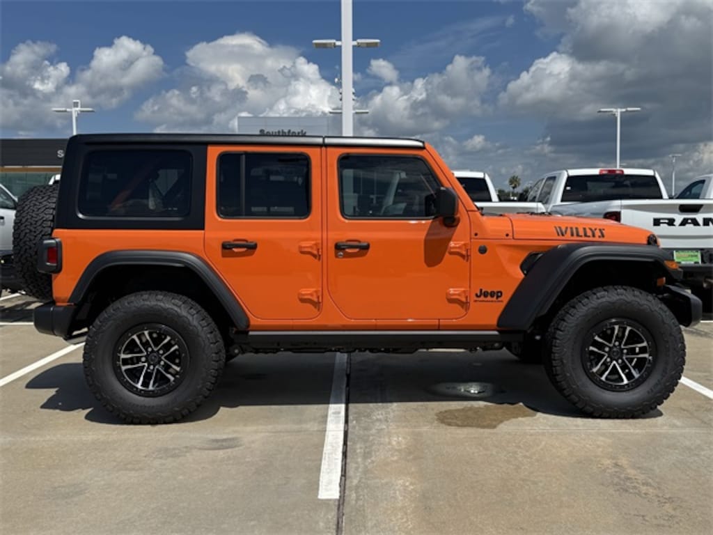 New 2025 Jeep Wrangler 4-DOOR WILLYS Sport Utility