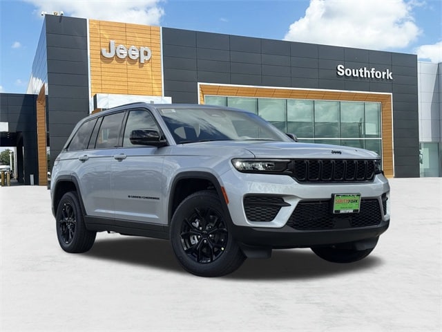 2025 Jeep Grand Cherokee Altitude's photo