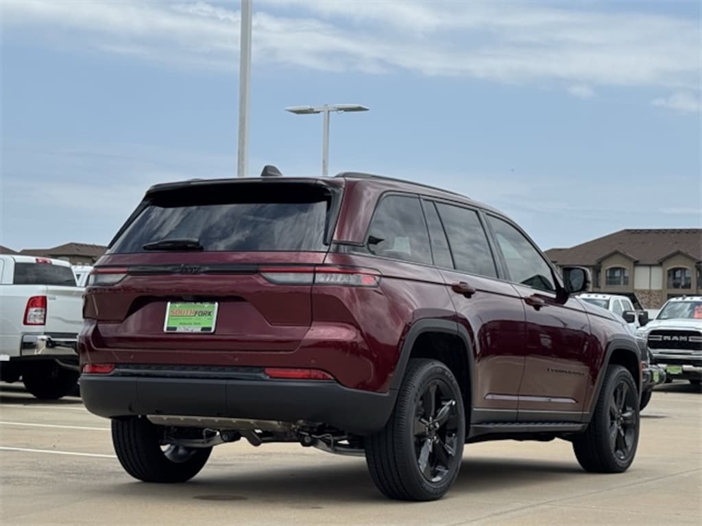 New 2025 Jeep Grand Cherokee ALTITUDE X 4X2 Sport Utility