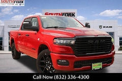 2026 Ram 1500 LARAMIE CREW CAB 4X4 5'7 BOX Pickup
