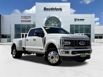 2024 Ford F-450SD Limited Truck