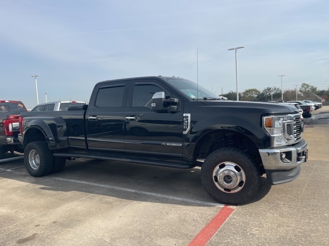 2021 Ford F-350 Super Duty XLT's photo
