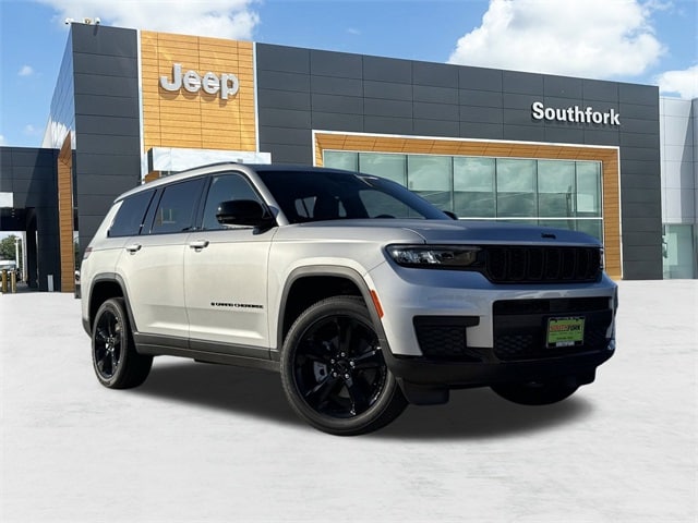 2025 Jeep Grand Cherokee L Altitude's photo