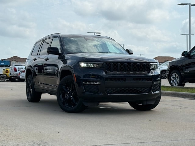Used 2024 Jeep Grand Cherokee L Limited with VIN 1C4RJJBG4R8940742 for sale in Manvel, TX