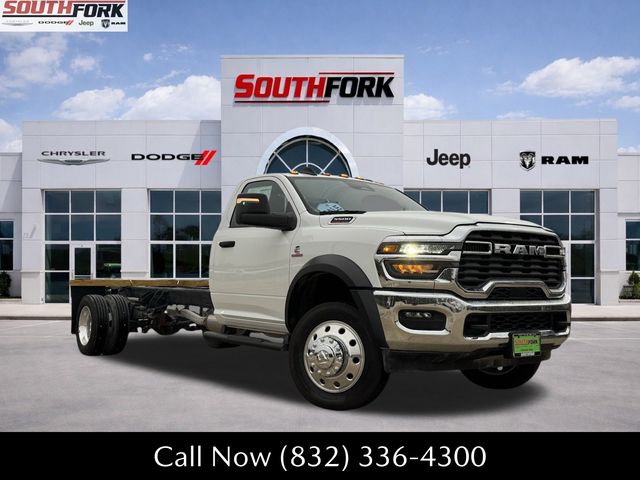 2025 RAM Ram 5500 Chassis Cab Tradesman's photo