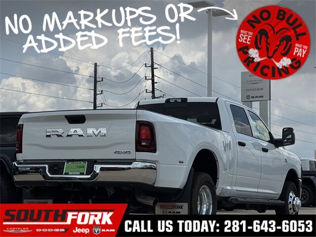 2026 Ram 3500 Tradesman photo 4