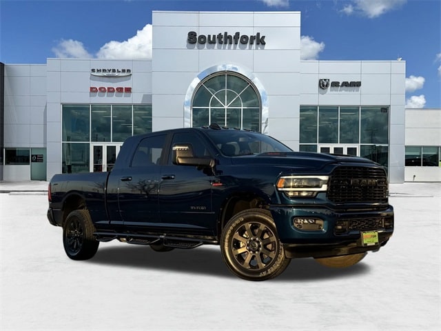2024 RAM Ram 2500 Pickup Laramie's photo