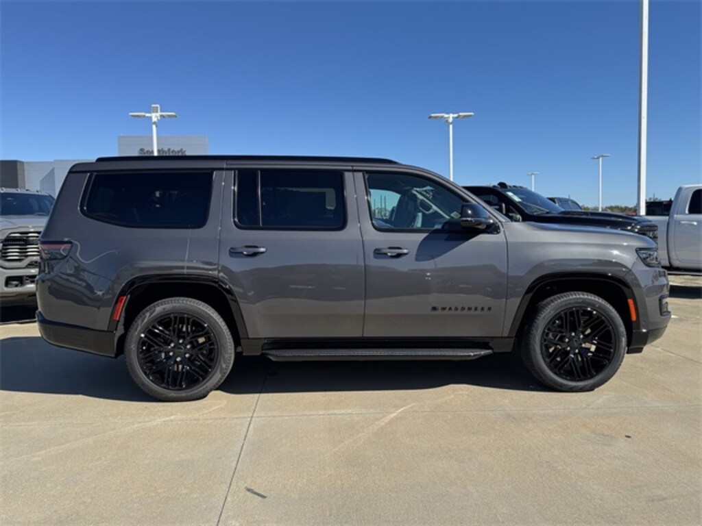 New 2025 Jeep Wagoneer CARBIDE 4X4 Sport Utility