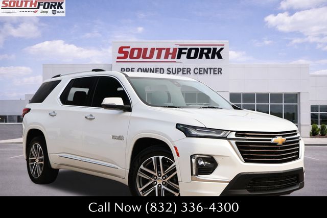 2023 Chevrolet Traverse High Country's photo