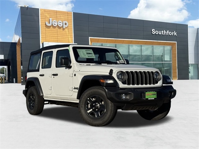 2026 Jeep Wrangler 4-Door Sport's photo