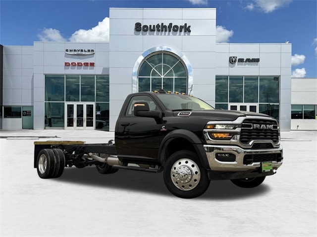 2025 RAM Ram 5500 Chassis Cab Tradesman's photo