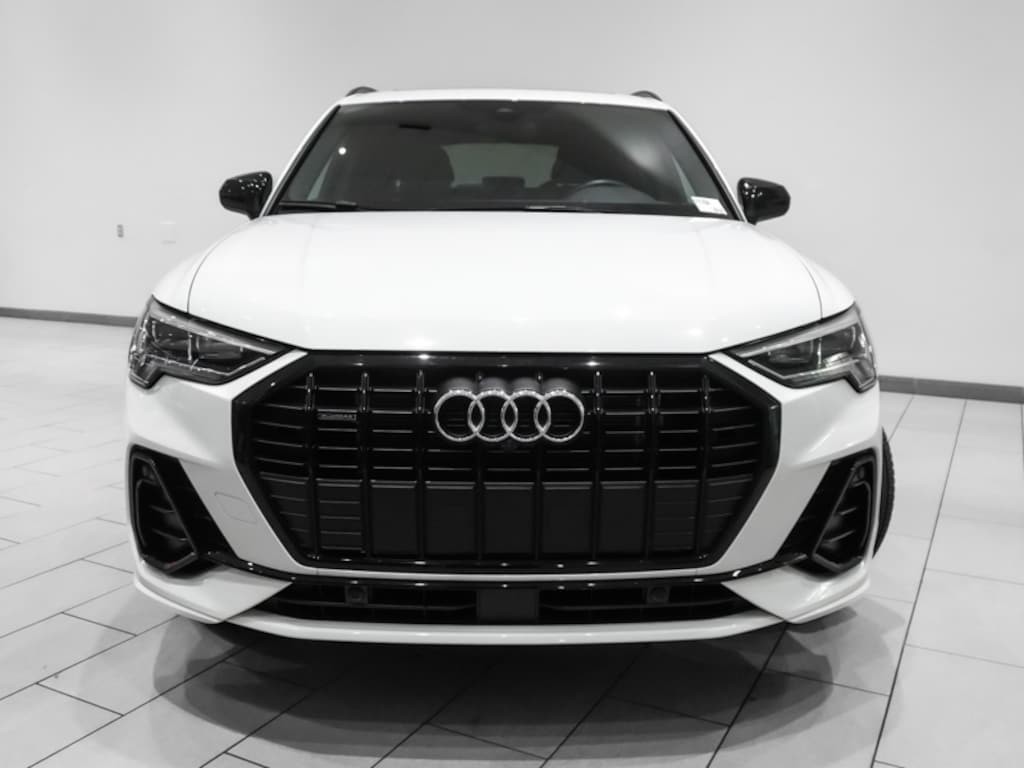 Used 2023 Audi  45 Technik SUV