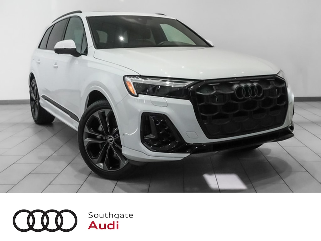 Certified 2025 Audi 55 Progressiv SUV