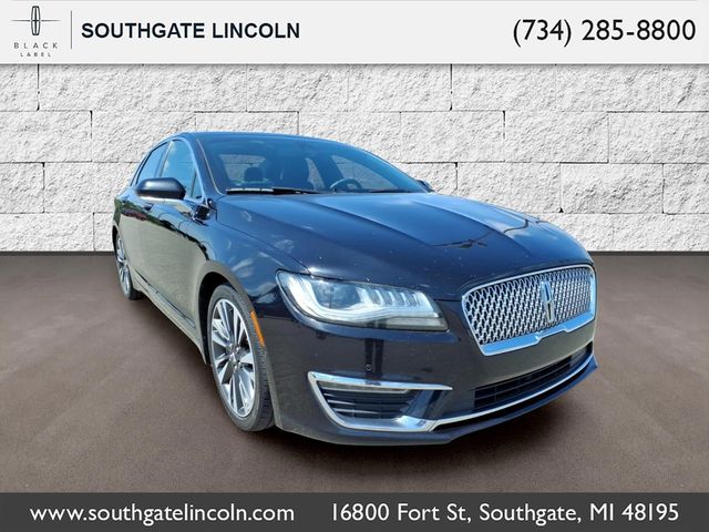 2019 Lincoln MKZ Hybrid Reserve II FWD's photo