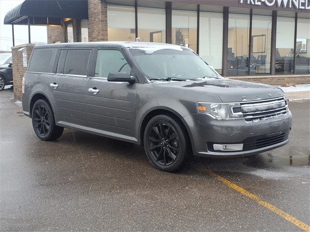 2018 Ford Flex SEL's photo