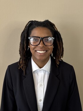 Staff member Sydney King from ID_17724f972b14