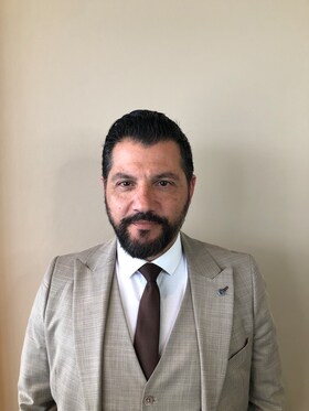 Staff member Raz Bakirtzoglou from ID_17724f972b14