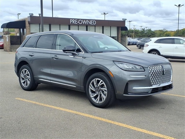 2023 Lincoln Corsair Base