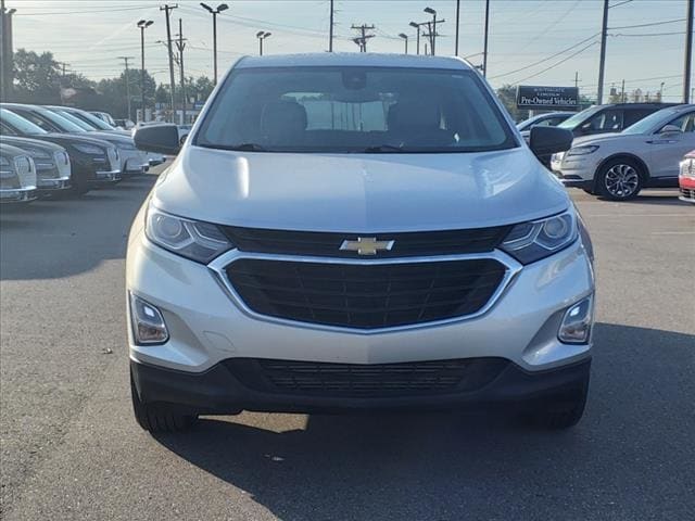 Used 2021 Chevrolet Equinox LS with VIN 3GNAX5EV8MS118031 for sale in Southgate, MI