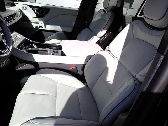 2025 Lincoln Aviator Black Label - Photo 15