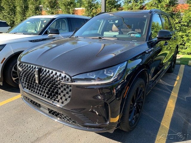 2025 Lincoln Aviator Reserve AWD's photo