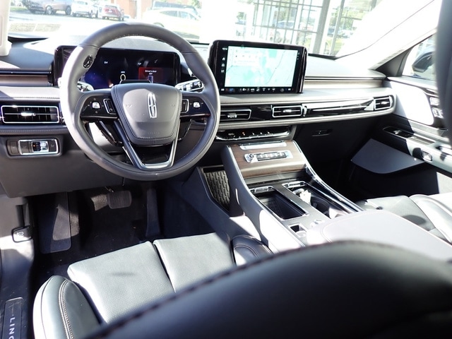 2025 Lincoln Aviator Reserve - Photo 17