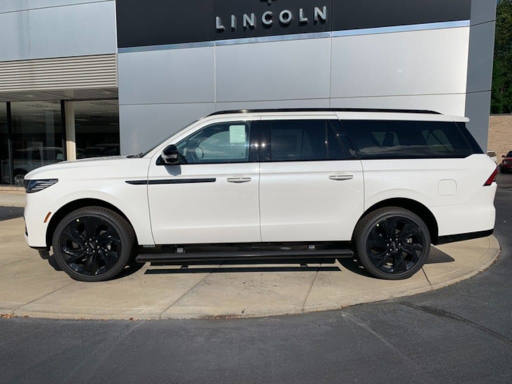 New 2027 Lincoln Navigator SUV