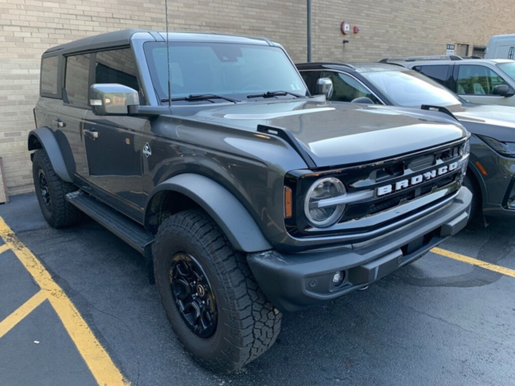 Used 2022 Ford Bronco Outer Banks SUV