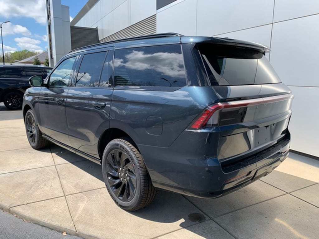 New 2026 Lincoln Navigator Reserve SUV