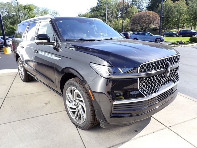 2025 Lincoln Navigator Reserve L - Photo 8