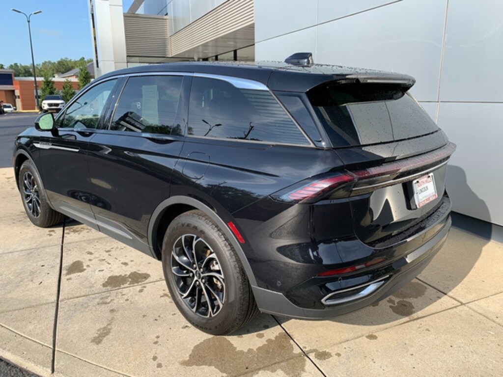 Certified 2024 Lincoln Nautilus Premiere II SUV