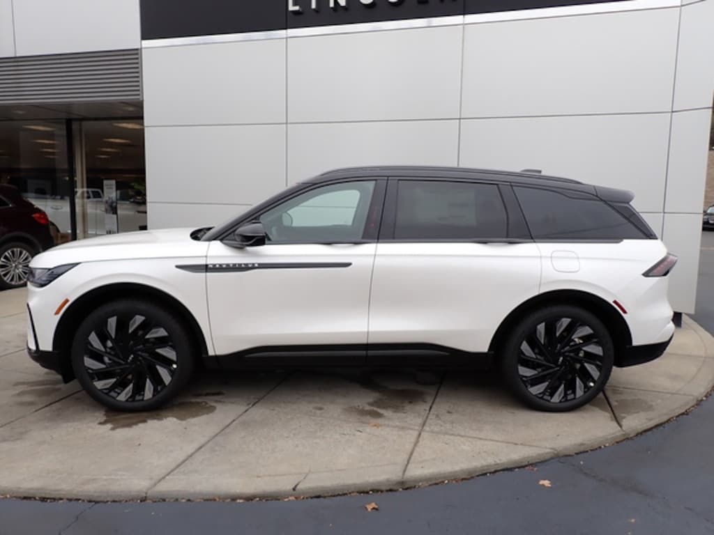 New 2026 Lincoln Nautilus Reserve CROSSOVERS