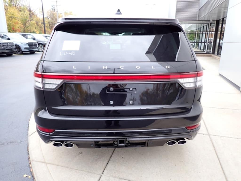 New 2026 Lincoln Aviator Premiere SUV