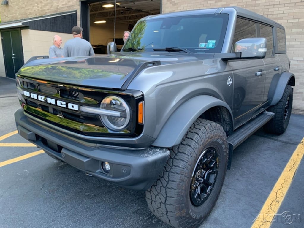 Used 2022 Ford Bronco Outer Banks SUV